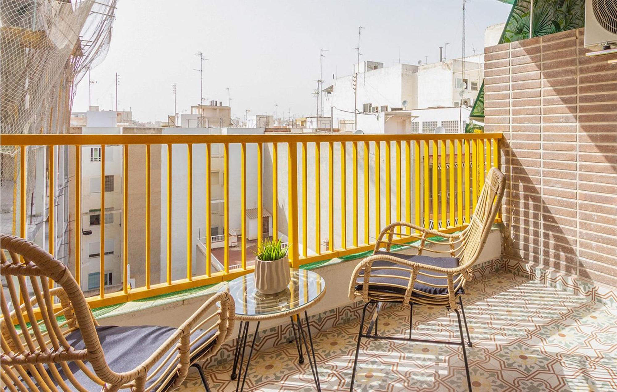Lovely Apartment In Santa Pola With Kitchen エクステリア 写真