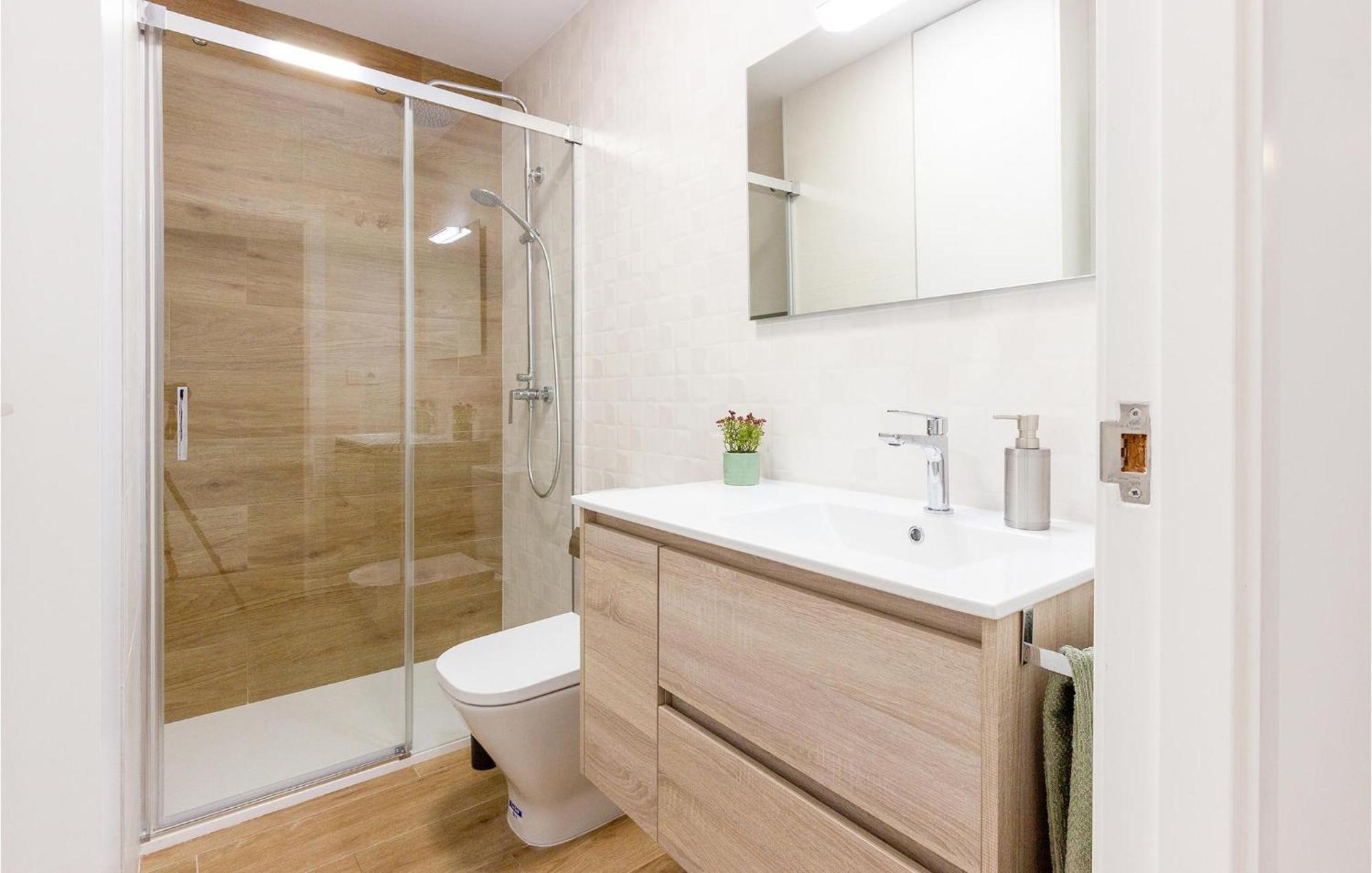 Lovely Apartment In Santa Pola With Kitchen エクステリア 写真